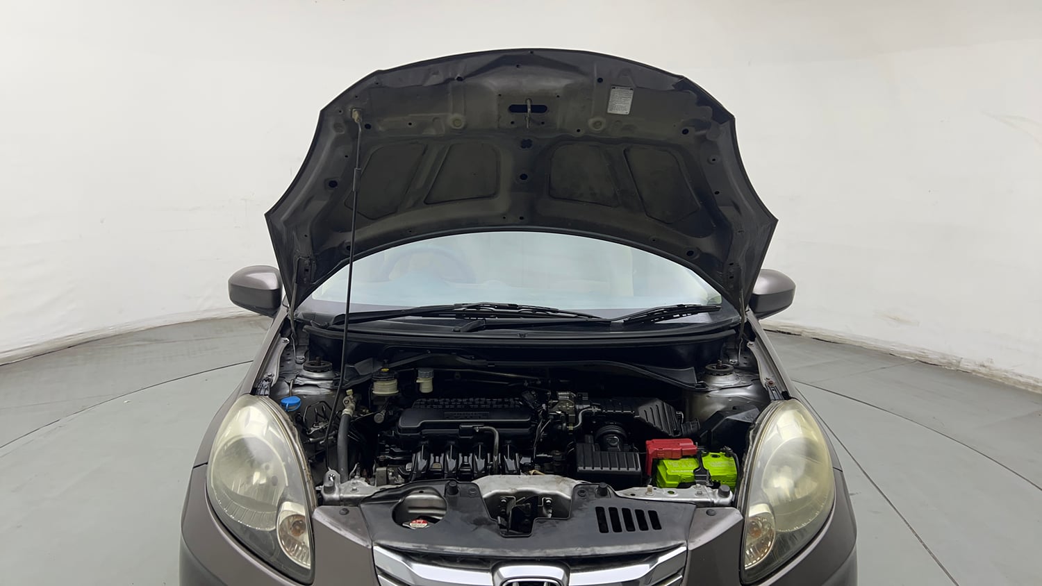 Used 2013 Honda Amaze 1.2 S i-VTEC Petrol Manual engine ENGINE & BONNET OPEN FRONT VIEW