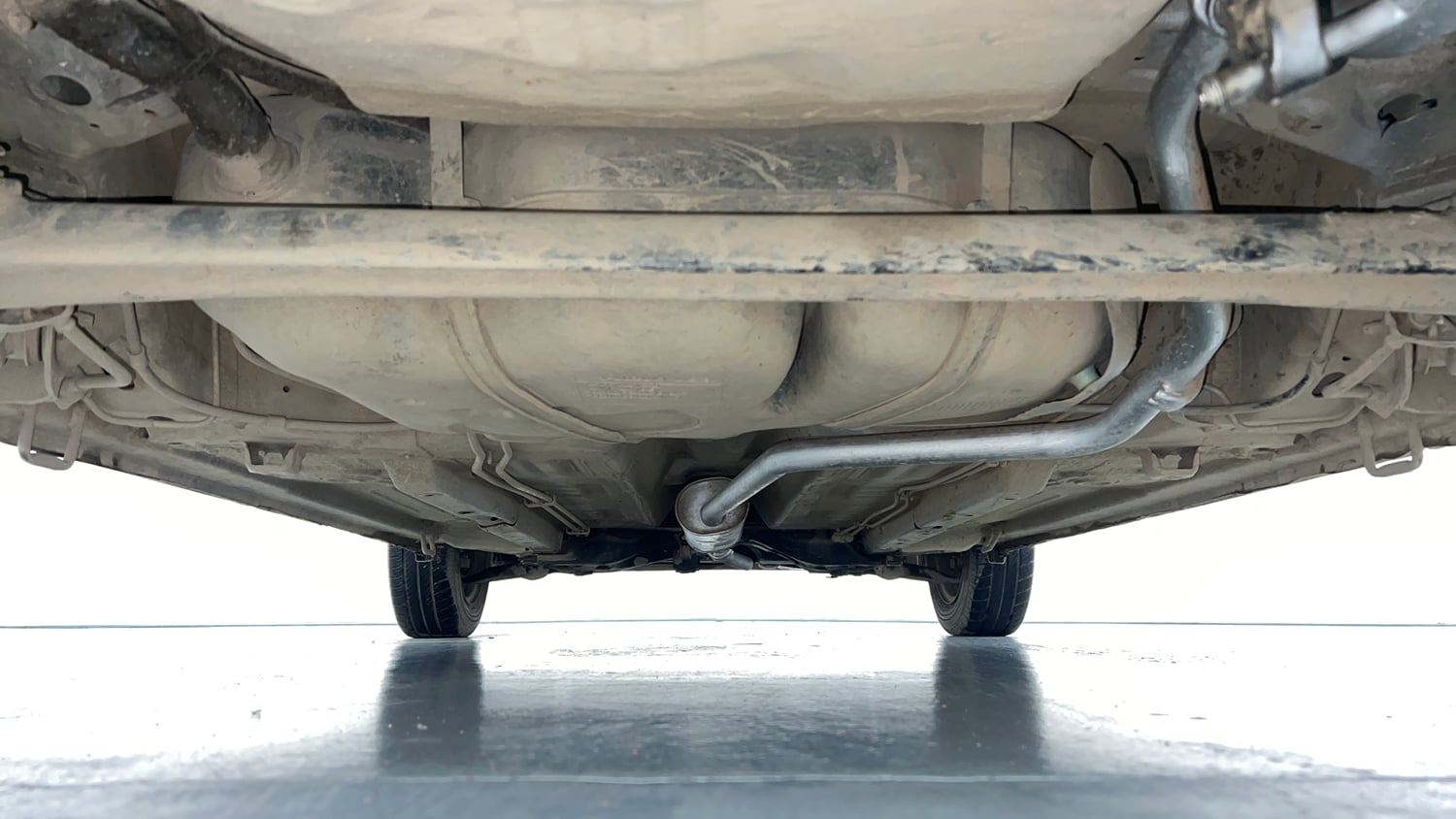 Used 2017 Maruti Suzuki Celerio VXi Petrol Manual extra REAR UNDERBODY VIEW (TAKEN FROM REAR)