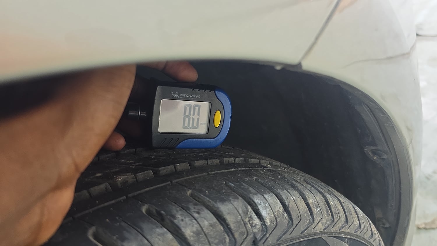 Used 2019 Skoda Rapid Ambition 1.5 TDI Diesel Manual tyres RIGHT FRONT TYRE TREAD VIEW