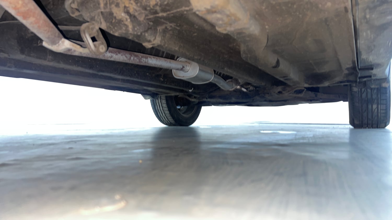 Used 2016 Hyundai Creta 1.6 SX Plus AT Petrol Petrol Automatic extra REAR RIGHT UNDERBODY VIEW