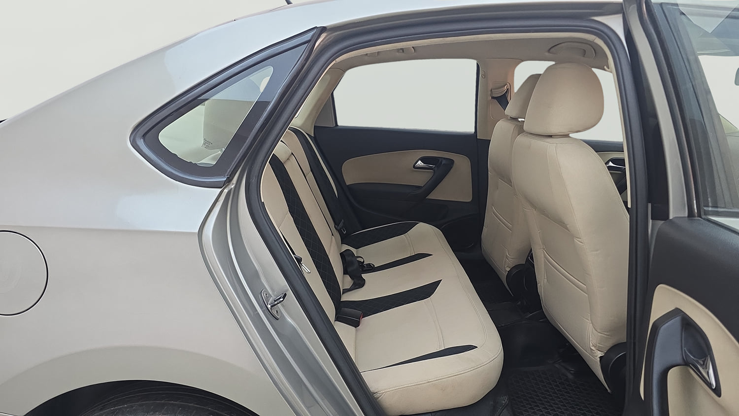 Used 2019 Skoda Rapid Ambition 1.5 TDI Diesel Manual interior RIGHT SIDE REAR DOOR CABIN VIEW