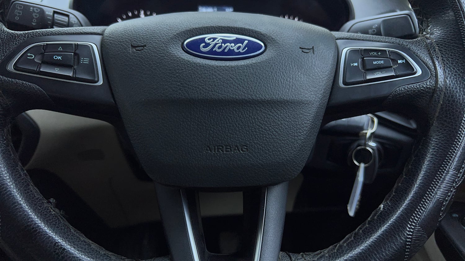 Used 2021 Ford EcoSport Trend 1.5L TDCi Diesel Manual top_features Airbags