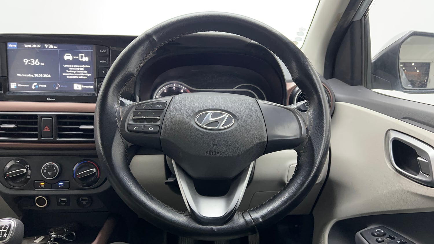 Used 2020 Hyundai Aura SX 1.2 Petrol Petrol Manual interior STEERING VIEW