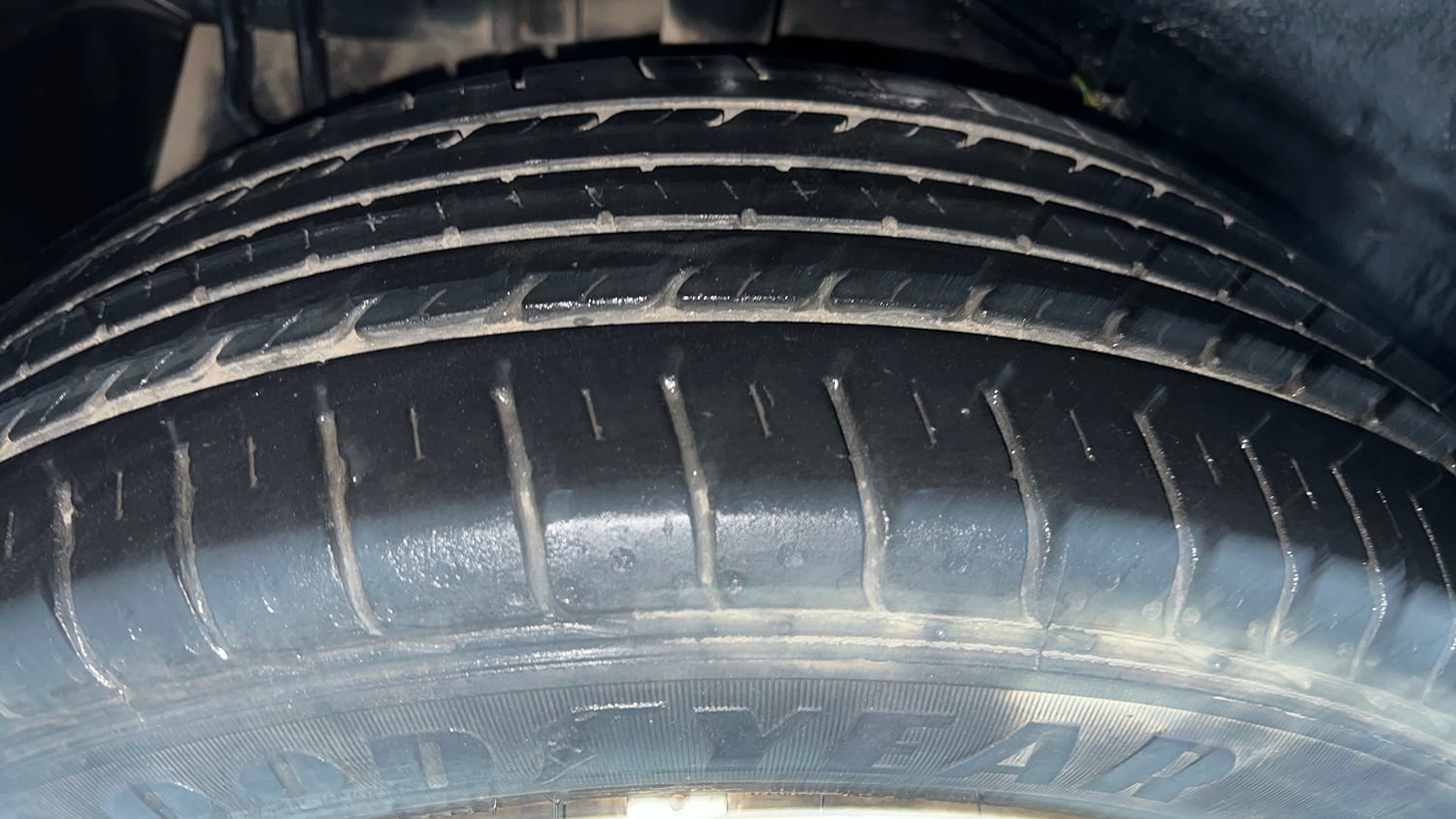Used 2021 Tata Nexon XM Petrol Manual tyres RIGHT REAR TYRE TREAD VIEW