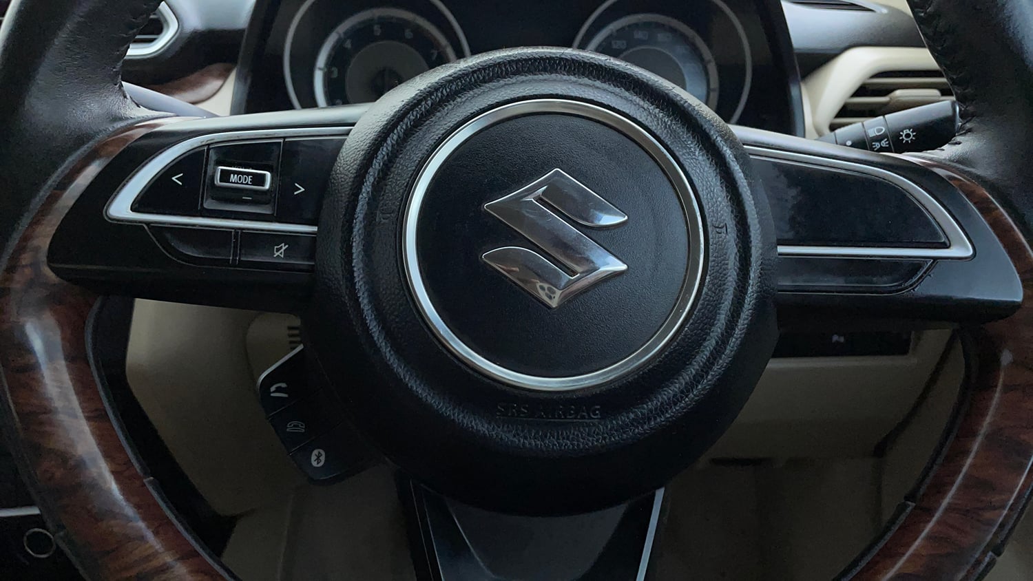 Used 2018 Maruti Suzuki Dzire ZXi Petrol Manual top_features Airbags