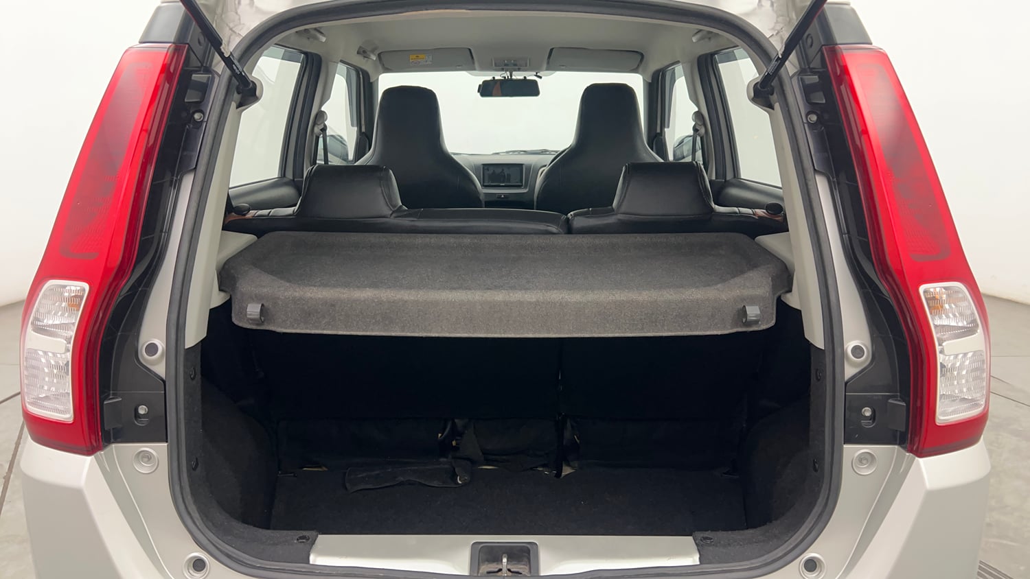 Used 2021 Maruti Suzuki Wagon R VXi (O) 1.2 AMT Petrol Automatic interior DICKY INSIDE VIEW