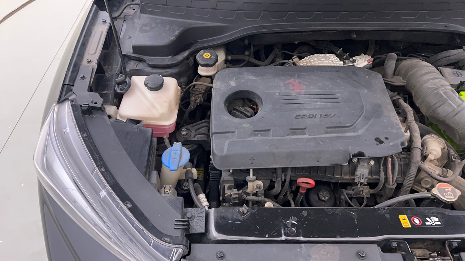 Used 2022 Kia Sonet HTX Plus 1.5 Diesel Manual engine ENGINE RIGHT SIDE VIEW