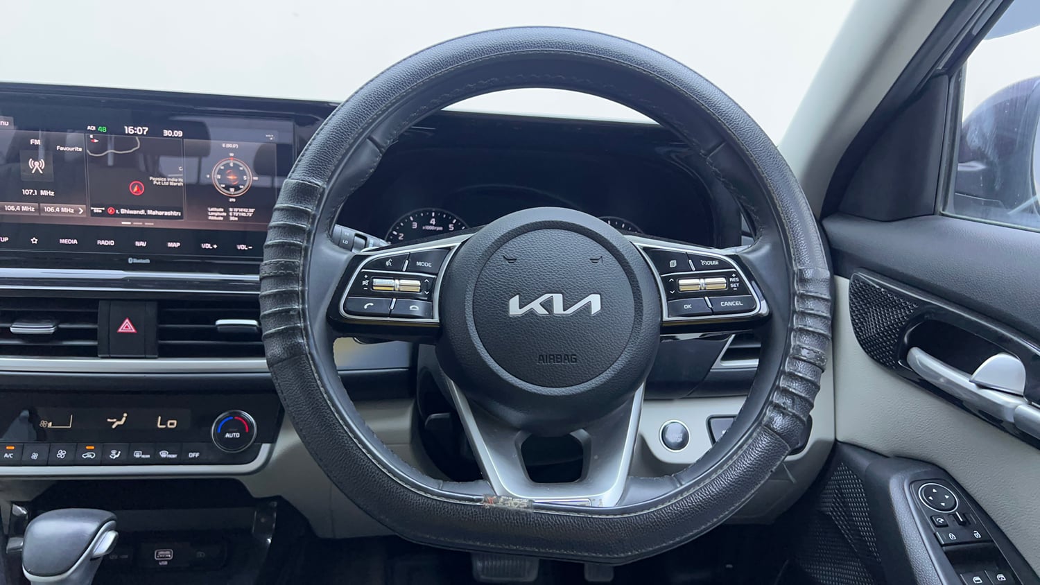 Used 2022 kia Seltos HTX 1.5 IVT Petrol Automatic interior STEERING VIEW