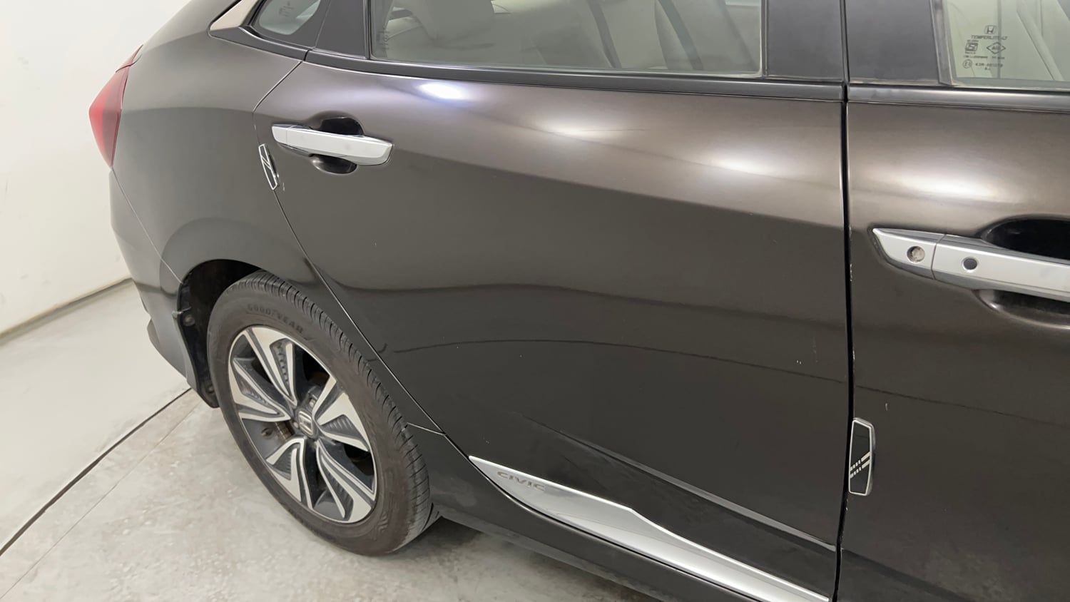Used 2019 Honda Civic ZX CVT Petrol Petrol Automatic dents MINOR SCRATCH