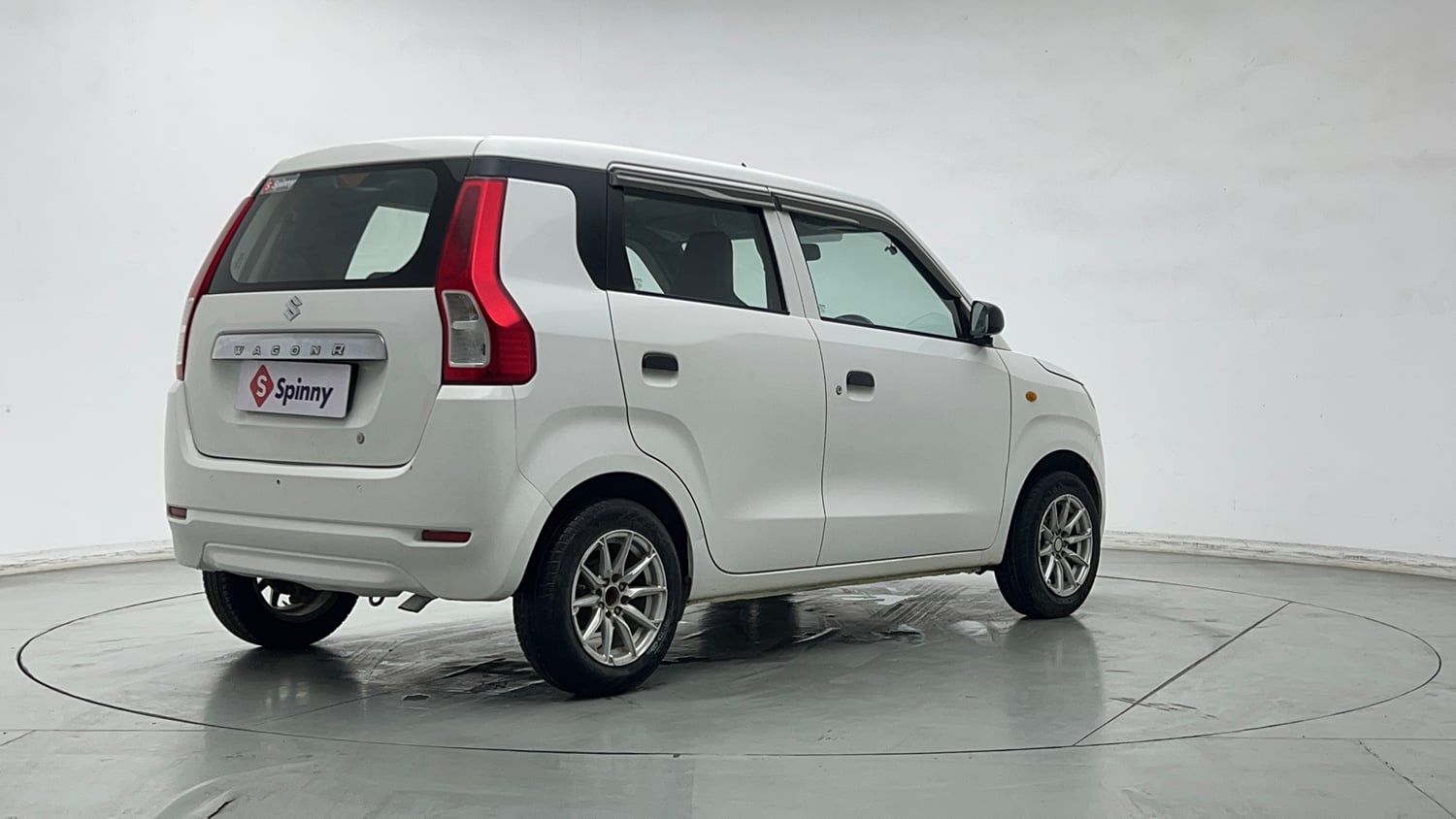 Used 2021 Maruti Suzuki Wagon R 1.0 LXI CNG (Outside Fitted) Cng Manual exterior RIGHT REAR CORNER VIEW