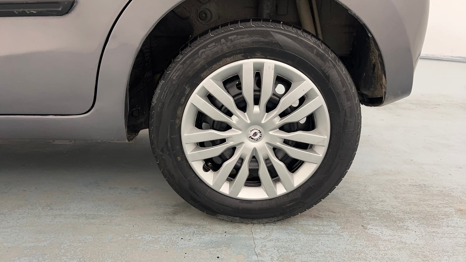 Used 2017 Maruti Suzuki Celerio VXi Petrol Manual tyres LEFT REAR TYRE RIM VIEW