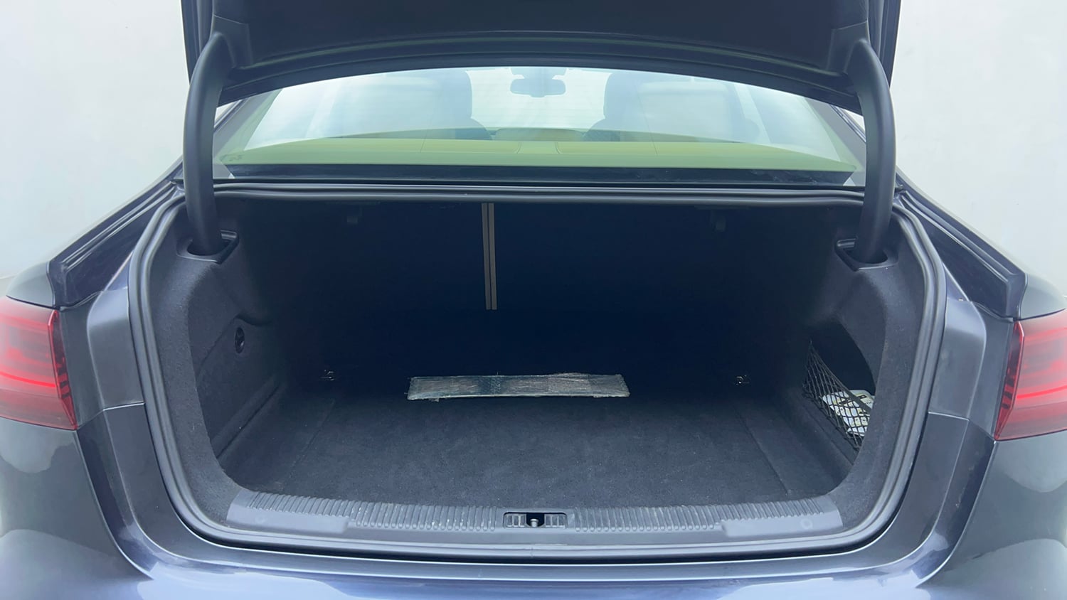 Used 2017 Audi A6 35 TFSI Petrol Automatic interior DICKY INSIDE VIEW