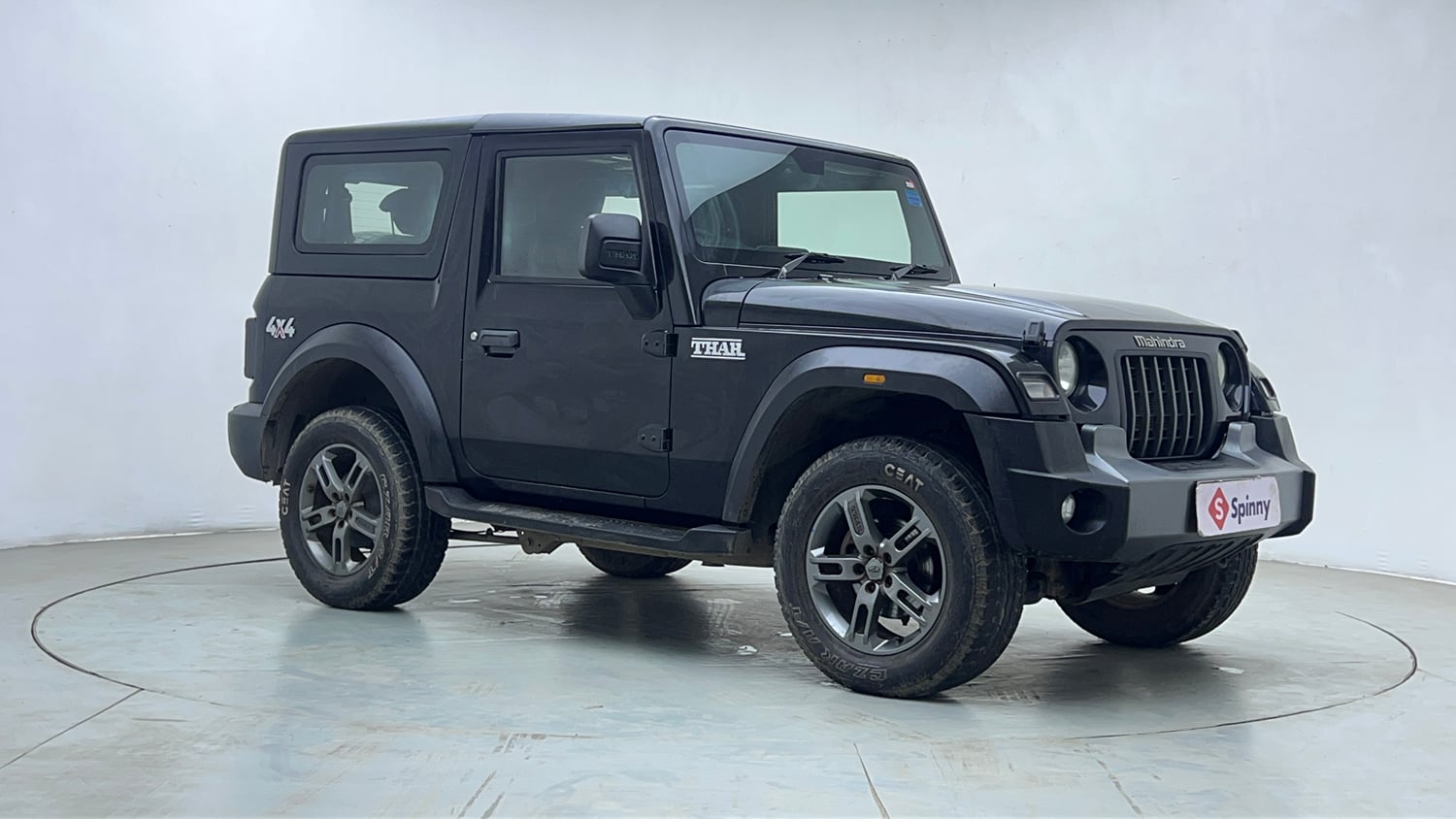 Used 2021 mahindra Thar LX Hard Top Petrol AT 4WD Petrol Automatic exterior RIGHT FRONT CORNER VIEW