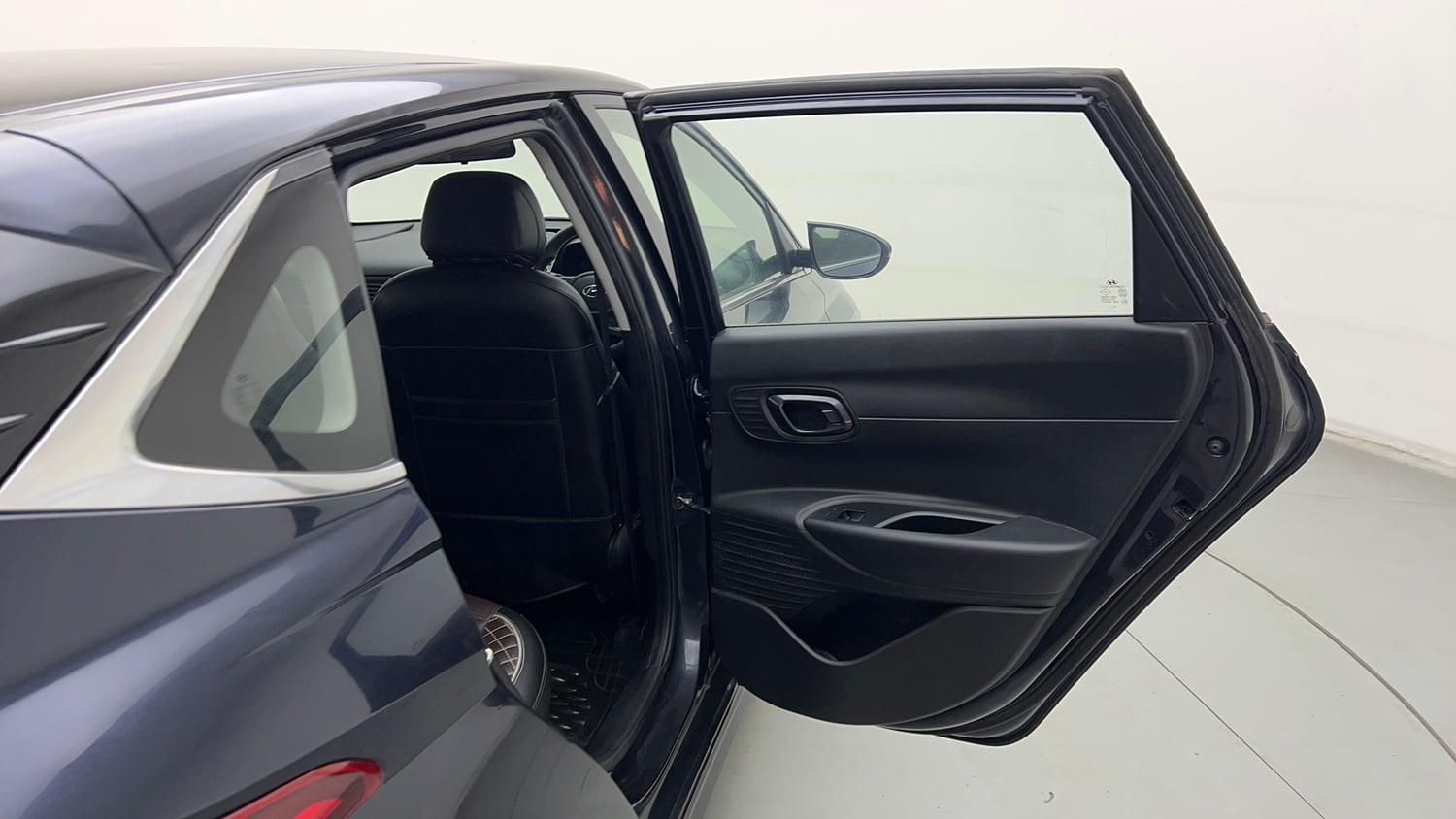Used 2020 Hyundai i20 Sportz 1.2 MT Petrol Manual interior RIGHT REAR DOOR OPEN VIEW