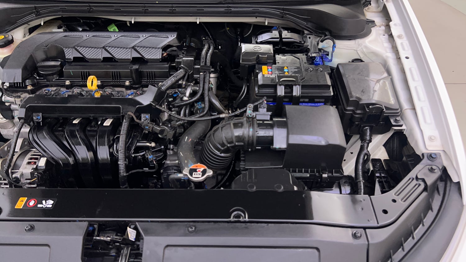 Used 2024 Hyundai Verna SX (O)1.5 Petrol MT Petrol Manual engine ENGINE LEFT SIDE VIEW