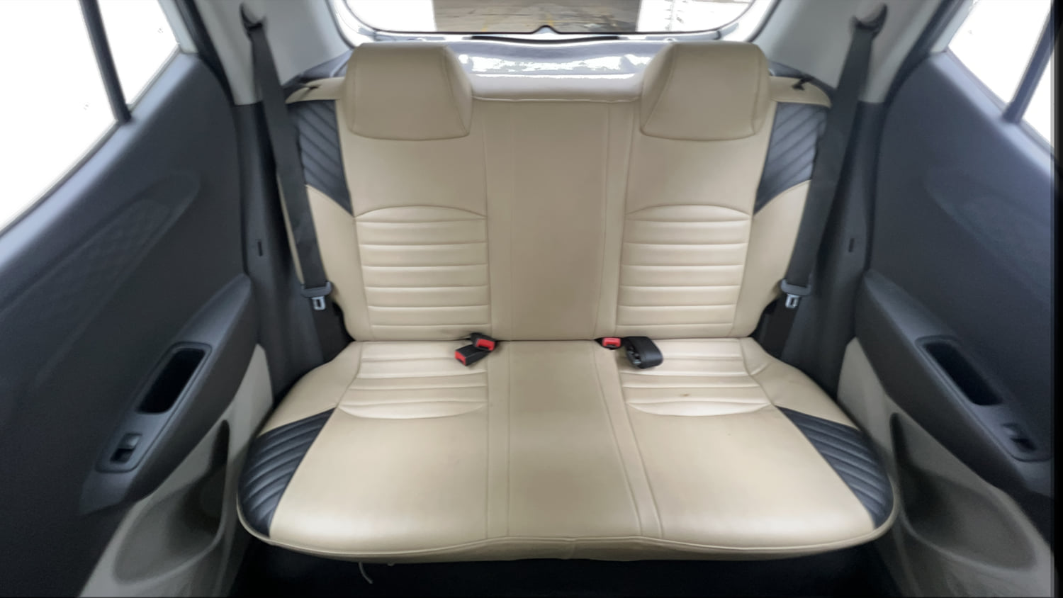 Used 2020 Hyundai Grand i10 Nios Sportz AMT 1.2 Kappa VTVT Petrol Automatic interior REAR SEAT CONDITION VIEW