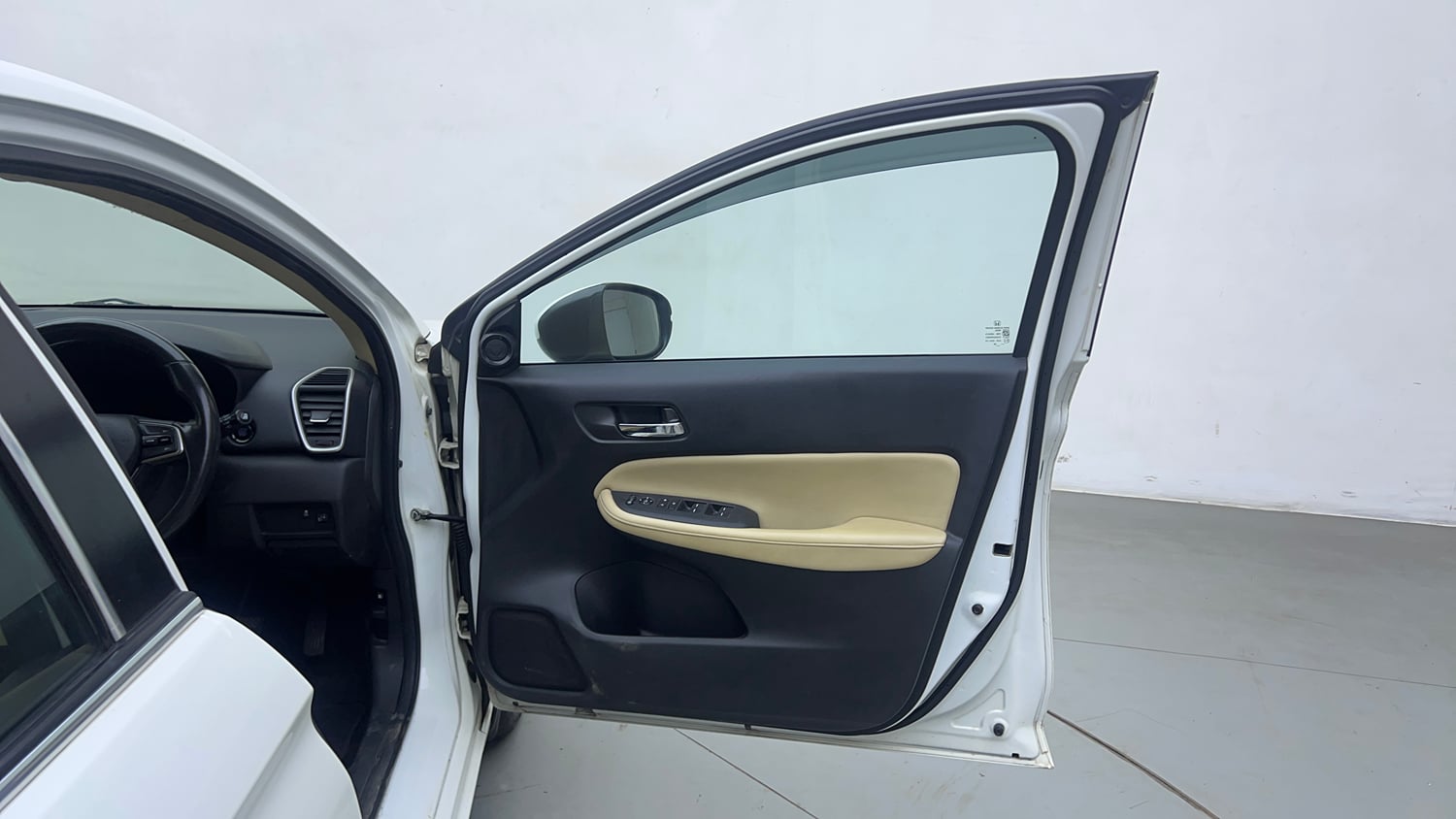 Used 2021 Honda City ZX CVT Petrol Petrol Automatic interior RIGHT FRONT DOOR OPEN VIEW