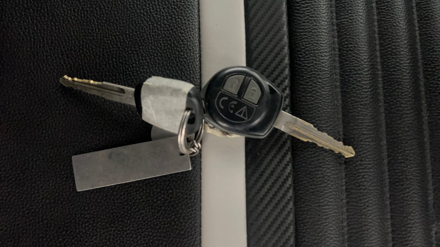 Used 2019 Maruti Suzuki Baleno Delta Petrol Manual extra CAR KEY VIEW