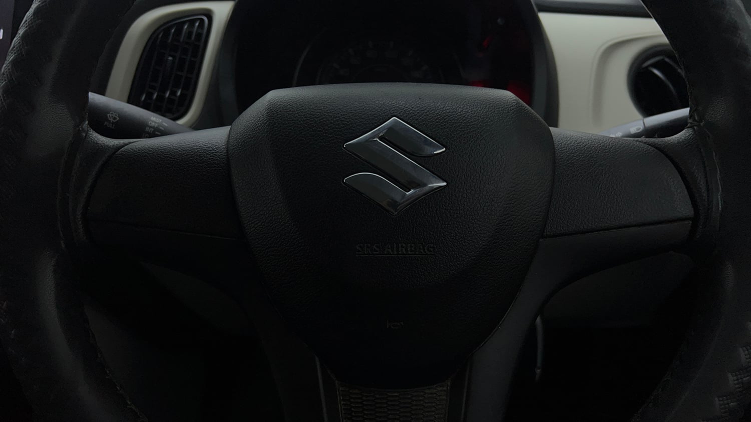 Used 2021 Maruti Suzuki Wagon R 1.0 LXI CNG (Outside Fitted) Cng Manual top_features Airbags