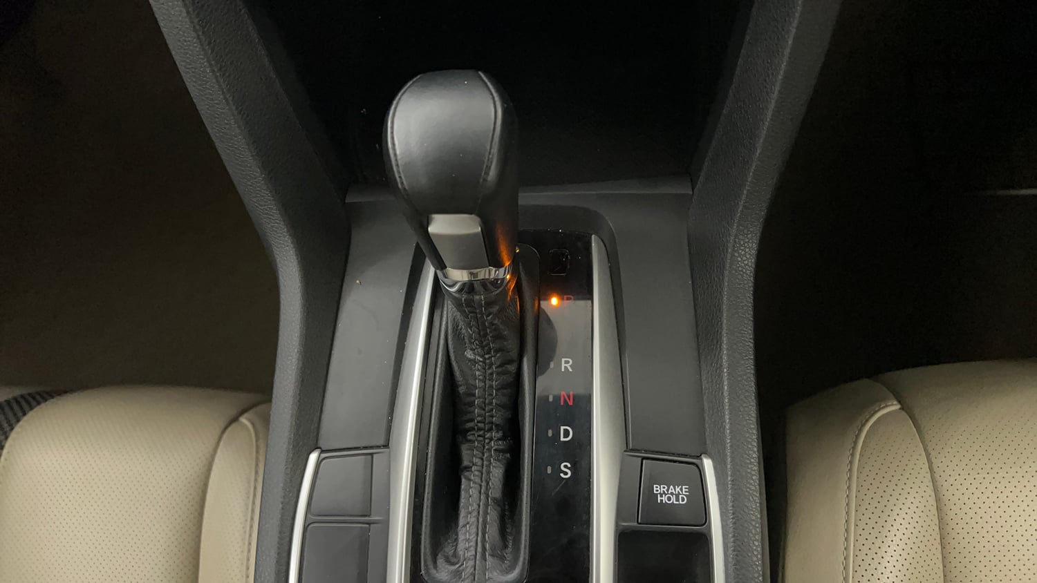 Used 2019 Honda Civic ZX CVT Petrol Petrol Automatic interior GEAR  KNOB VIEW