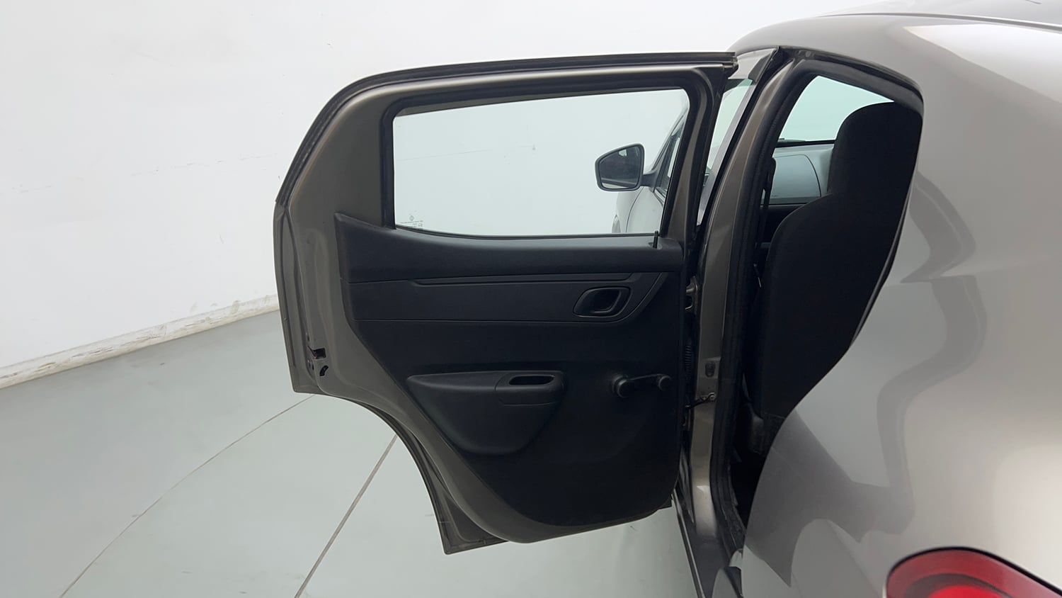 Used 2017 Renault Kwid 1.0 RXT Petrol Manual interior LEFT REAR DOOR OPEN VIEW