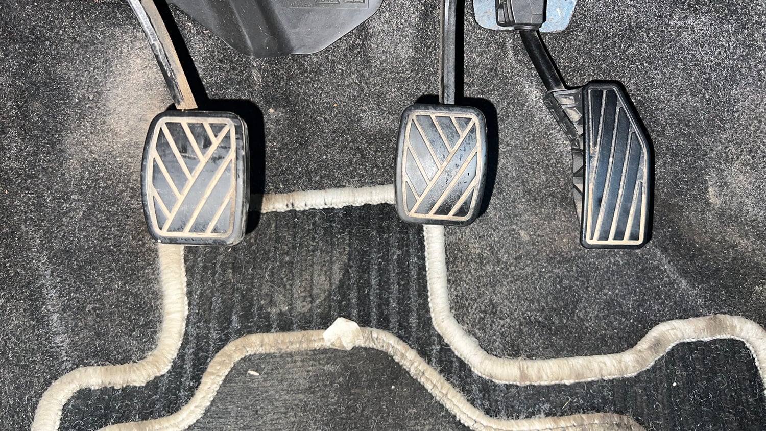 Used 2022 Maruti Suzuki Swift LXi Petrol Manual interior PEDALS VIEW