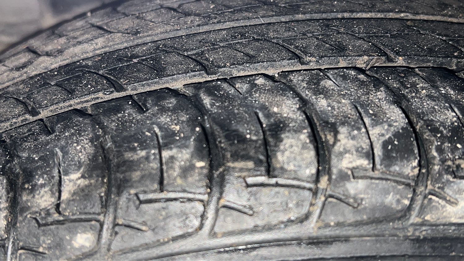 Used 2017 Honda Amaze 1.2 S i-VTEC Petrol Manual tyres RIGHT REAR TYRE TREAD VIEW