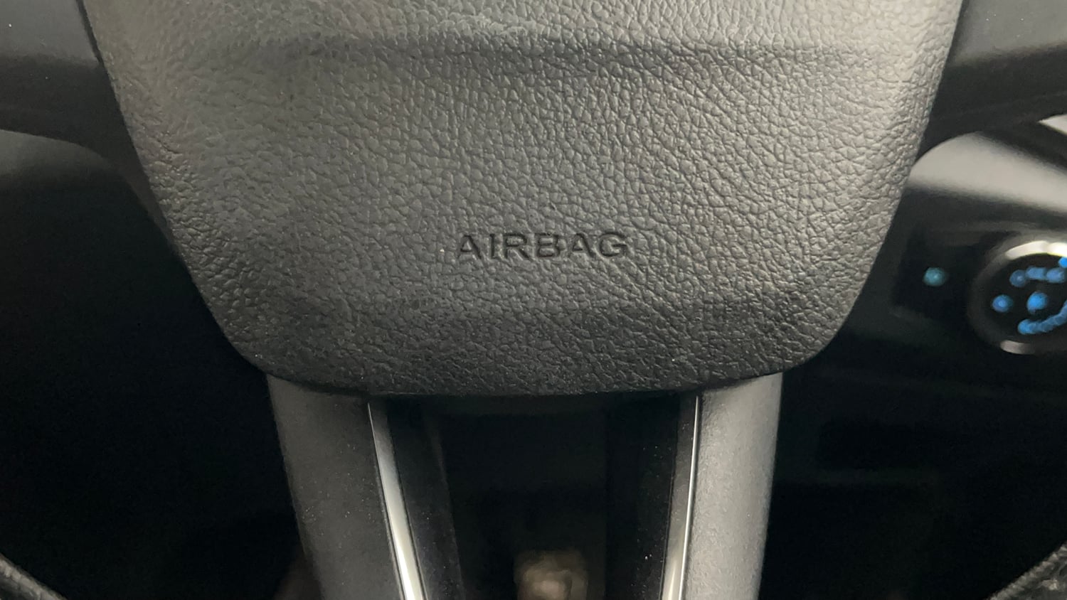 Used 2019 Ford EcoSport Titanium 1.5L Ti-VCT Petrol Manual top_features Airbags