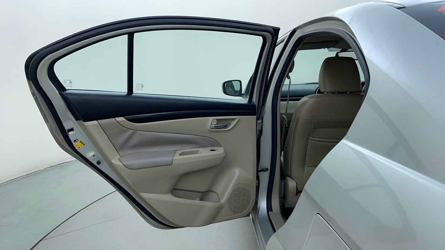 Used 2015 Maruti Suzuki Ciaz ZXI+ Petrol Manual interior LEFT REAR DOOR OPEN VIEW