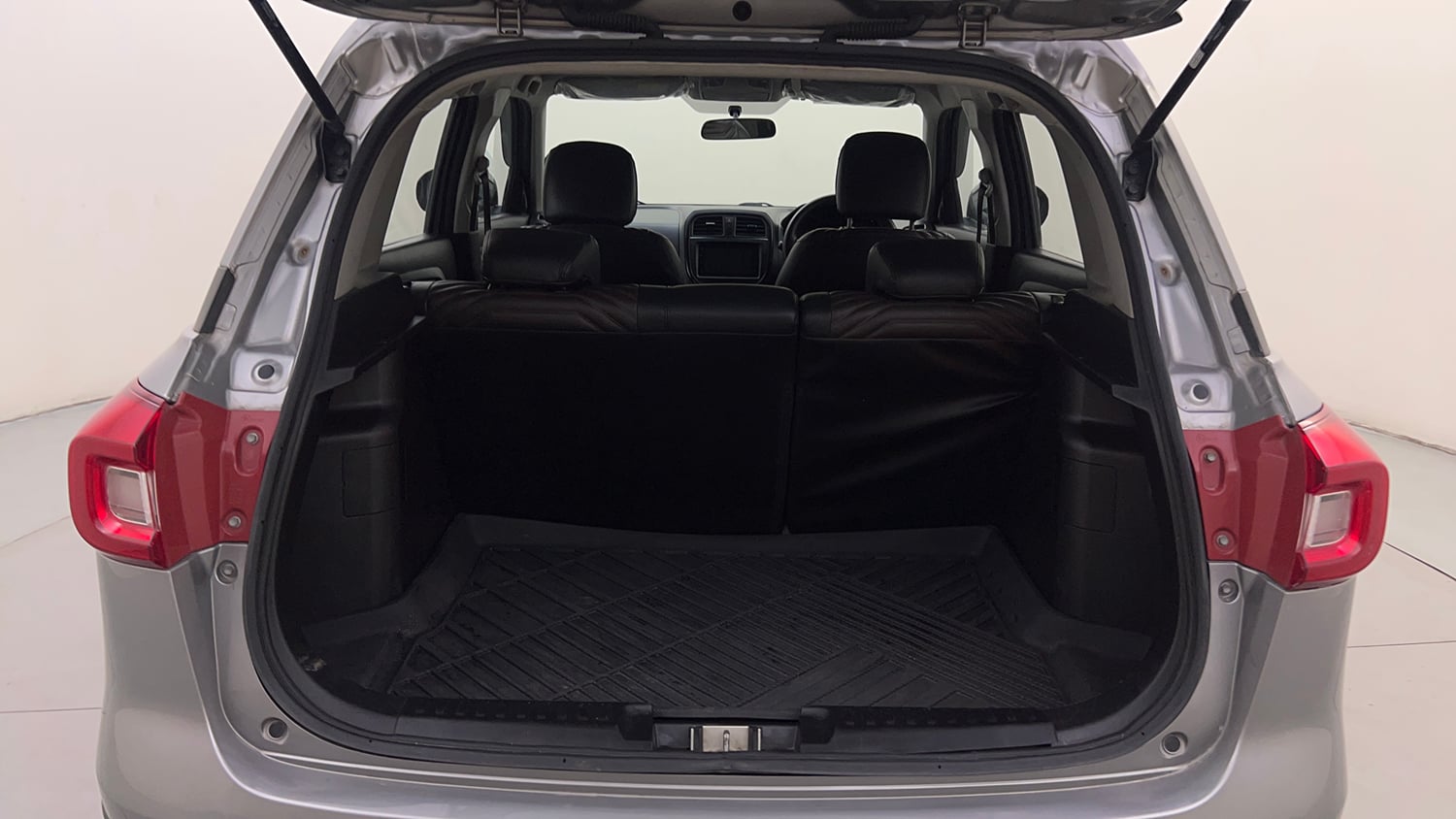 Used 2021 Toyota Urban Cruiser High Grade MT Petrol Manual interior DICKY INSIDE VIEW