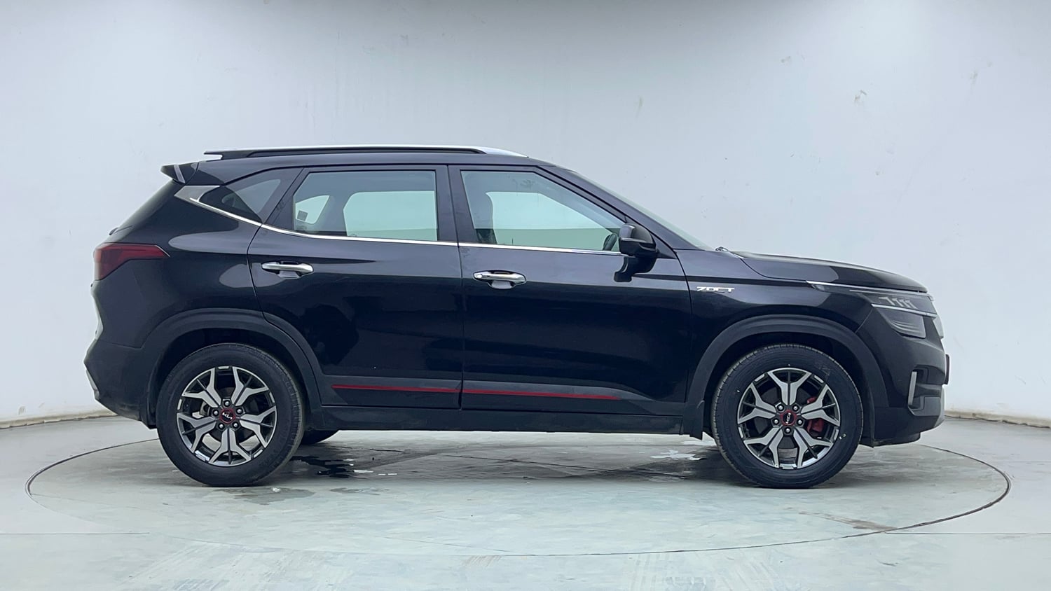 Used 2022 Kia Seltos GTX Plus 1.4 DCT Petrol Automatic exterior RIGHT SIDE VIEW