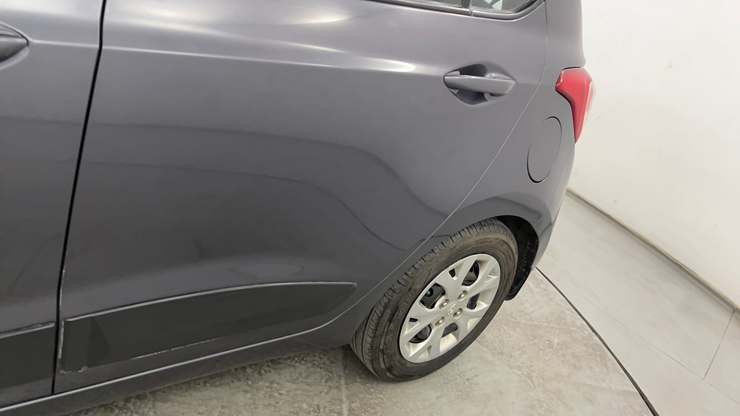 Used 2016 Hyundai Grand i10 Magna 1.2 Kappa VTVT CNG (outside fitted) Cng Manual dents MINOR SCRATCH
