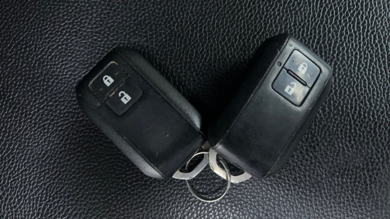 Used 2020 Maruti Suzuki Swift ZXi Plus AMT Petrol Automatic extra CAR KEY VIEW
