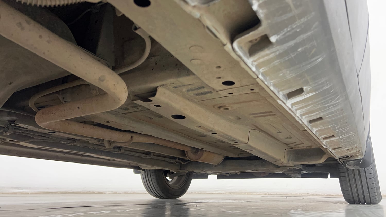 Used 2023 Tata Punch Creative Dual Tone Petrol Manual extra REAR RIGHT UNDERBODY VIEW