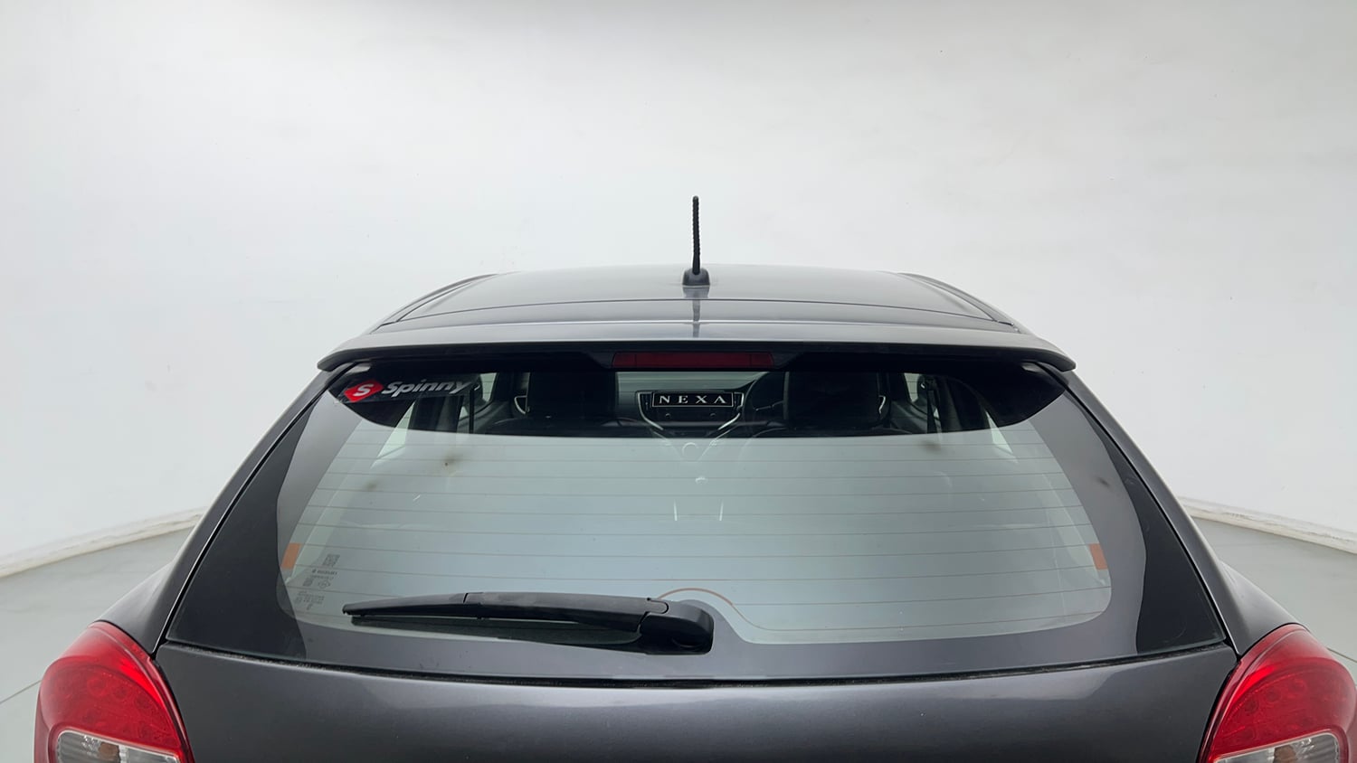 Used 2017 Maruti Suzuki Baleno Delta 1.2 Petrol Manual exterior BACK WINDSHIELD VIEW