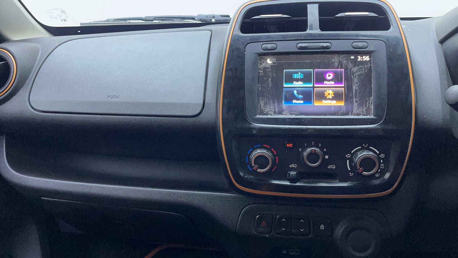 Used 2019 Renault Kwid CLIMBER 1.0 Petrol Manual interior MUSIC SYSTEM & AC CONTROL VIEW
