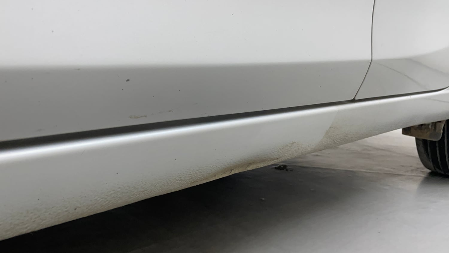 Used 2015 Maruti Suzuki Ciaz ZXI+ Petrol Manual dents MINOR SCRATCH