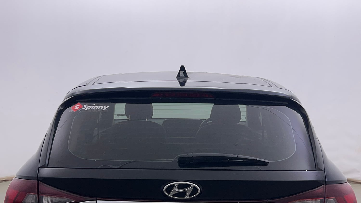 Used 2023 Hyundai i20 Asta 1.2 MT Petrol Manual exterior BACK WINDSHIELD VIEW