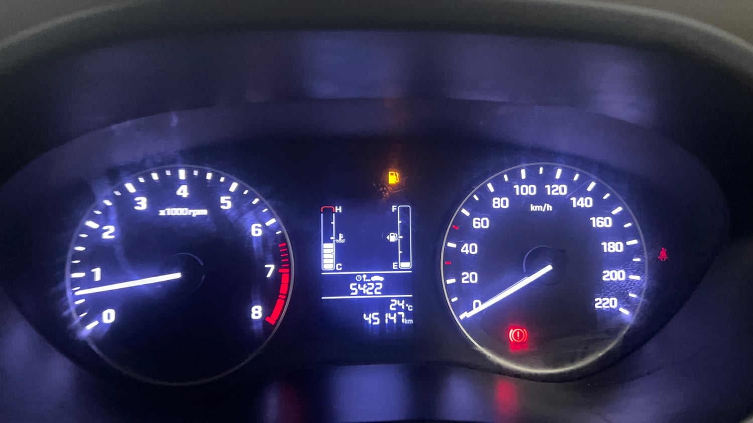 Used 2015 Hyundai Elite i20 Magna 1.2 Petrol Manual interior CLUSTERMETER VIEW