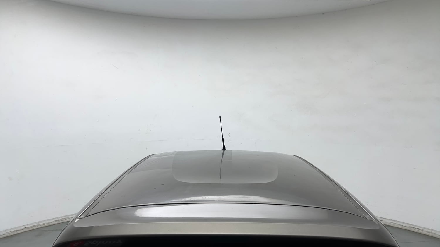 Used 2017 Renault Kwid 1.0 RXT Petrol Manual exterior EXTERIOR ROOF VIEW