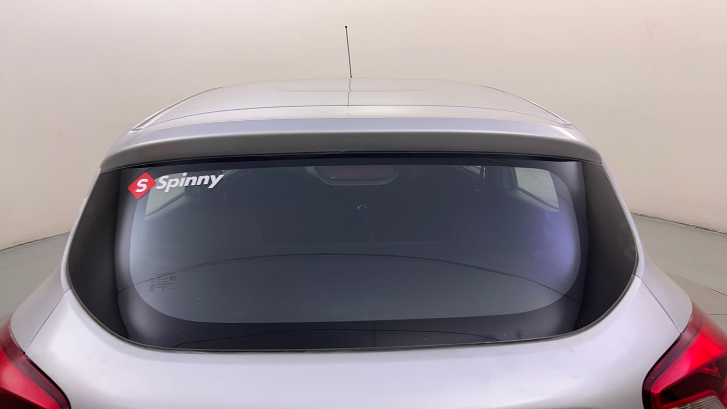 Used 2018 Renault Kwid 1.0 RXT AMT Petrol Automatic exterior BACK WINDSHIELD VIEW