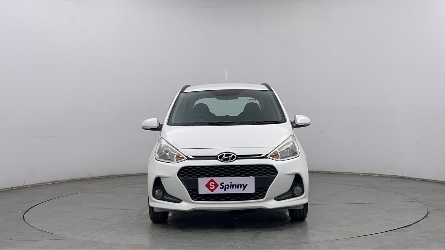 Used 2017 Hyundai Grand i10 Sportz (O) 1.2 Kappa VTVT Petrol Manual exterior FRONT VIEW