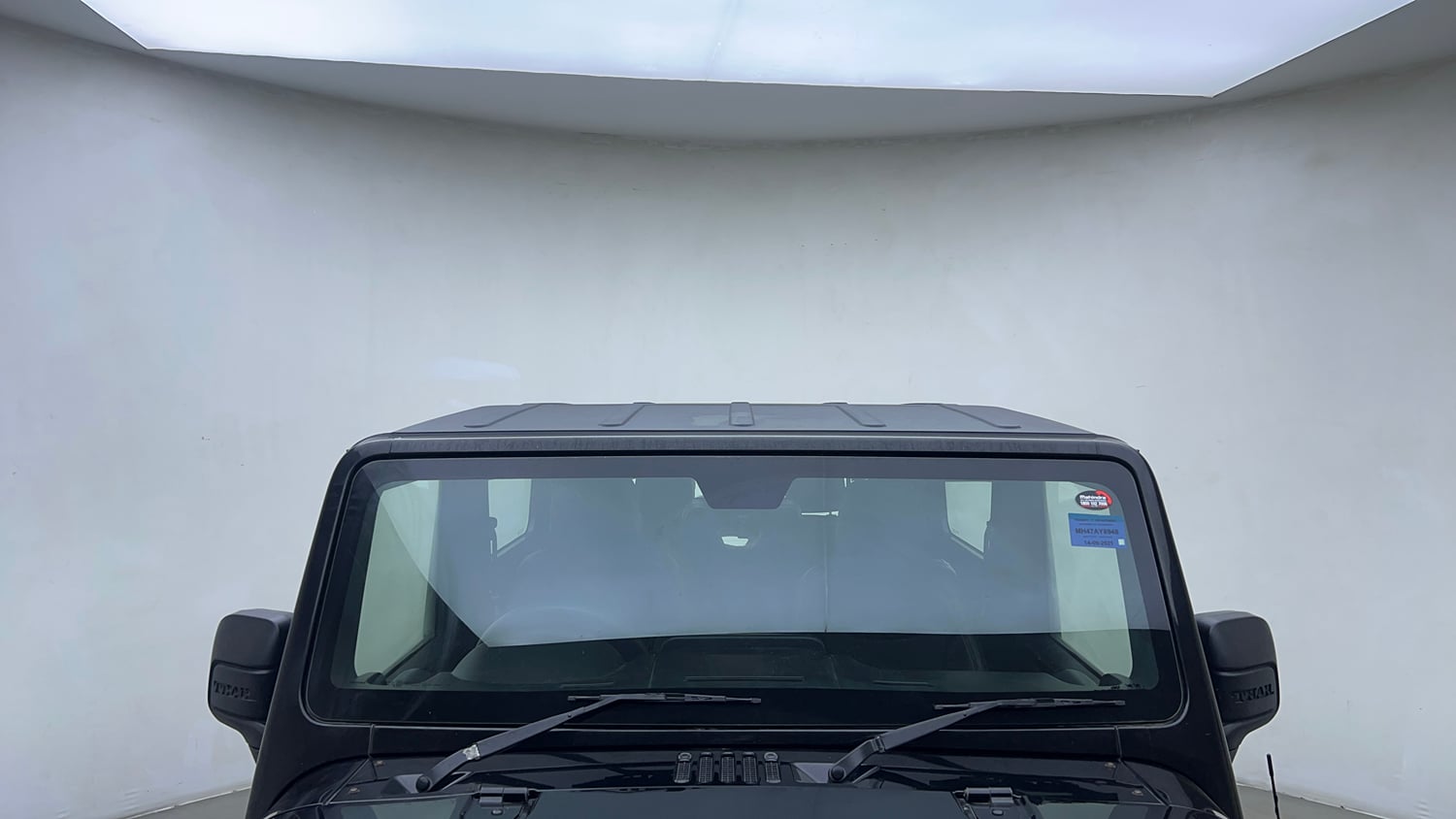 Used 2021 mahindra Thar LX Hard Top Petrol AT 4WD Petrol Automatic exterior FRONT WINDSHIELD VIEW