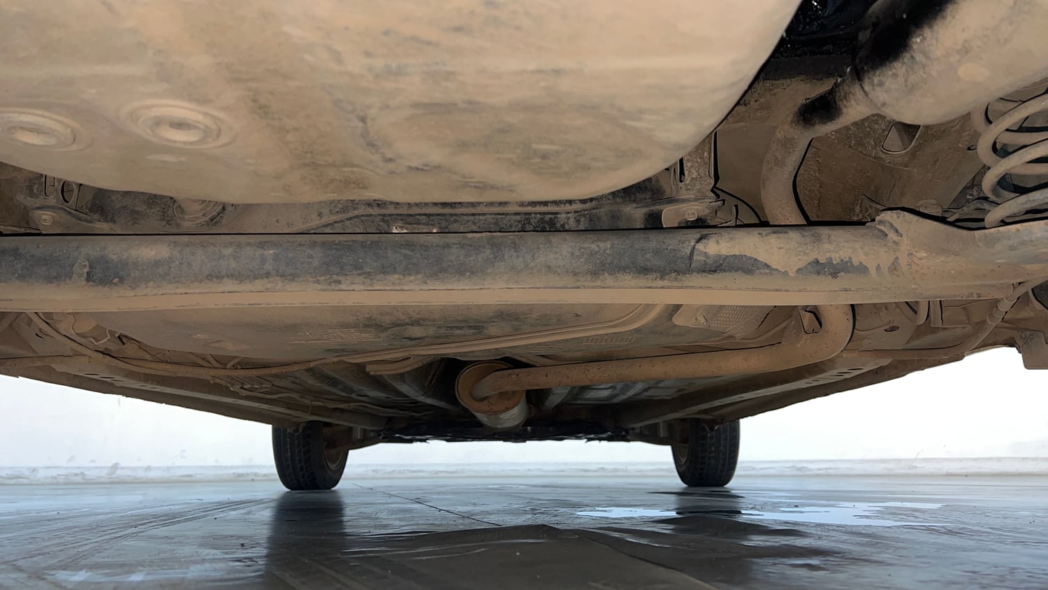 Used 2021 Maruti Suzuki Wagon R 1.0 LXI CNG (Outside Fitted) Cng Manual extra REAR UNDERBODY VIEW (TAKEN FROM REAR)