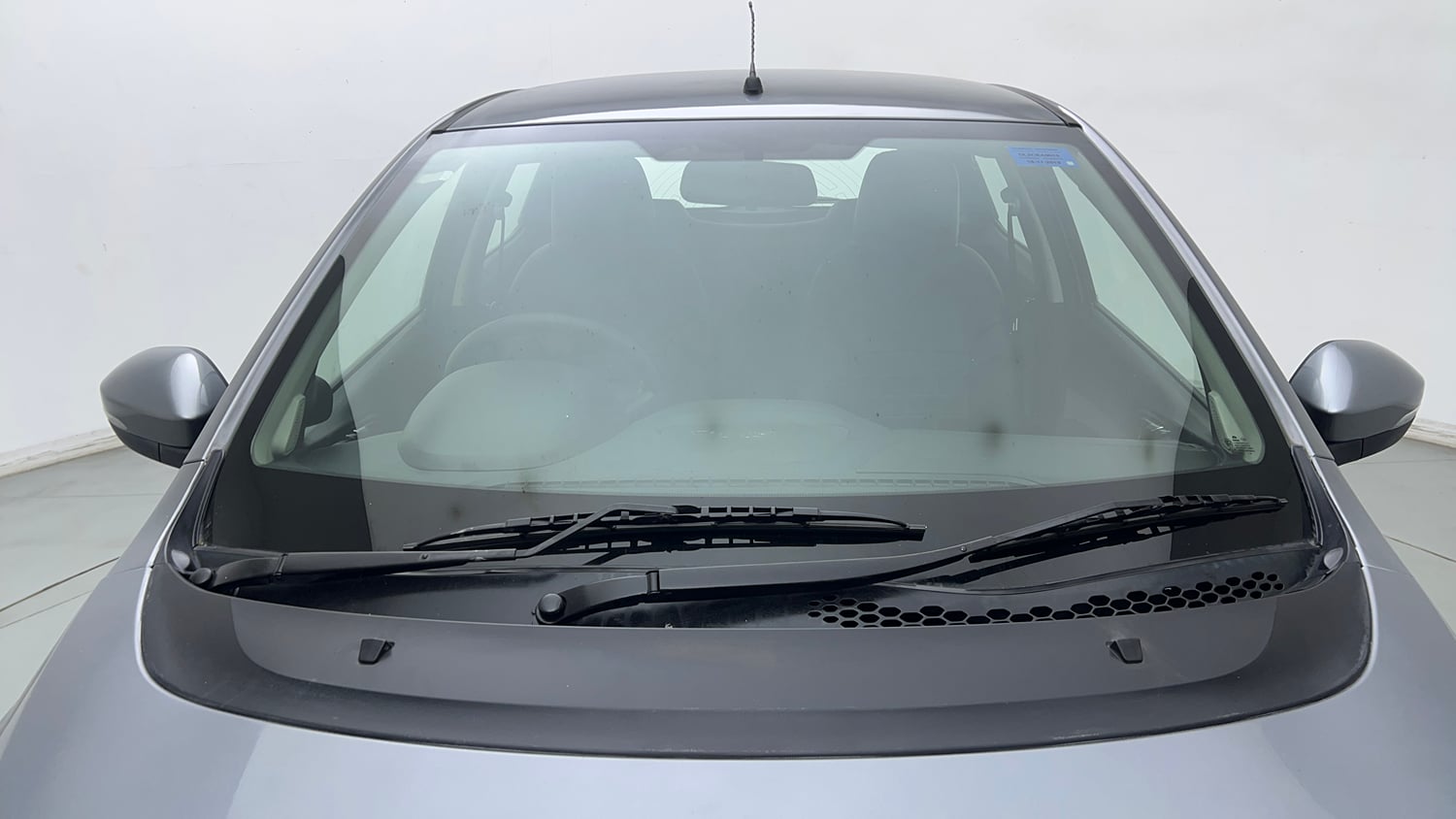 Used 2019 Tata Tiago Revotron XZ w/o Alloy Petrol Manual exterior FRONT WINDSHIELD VIEW