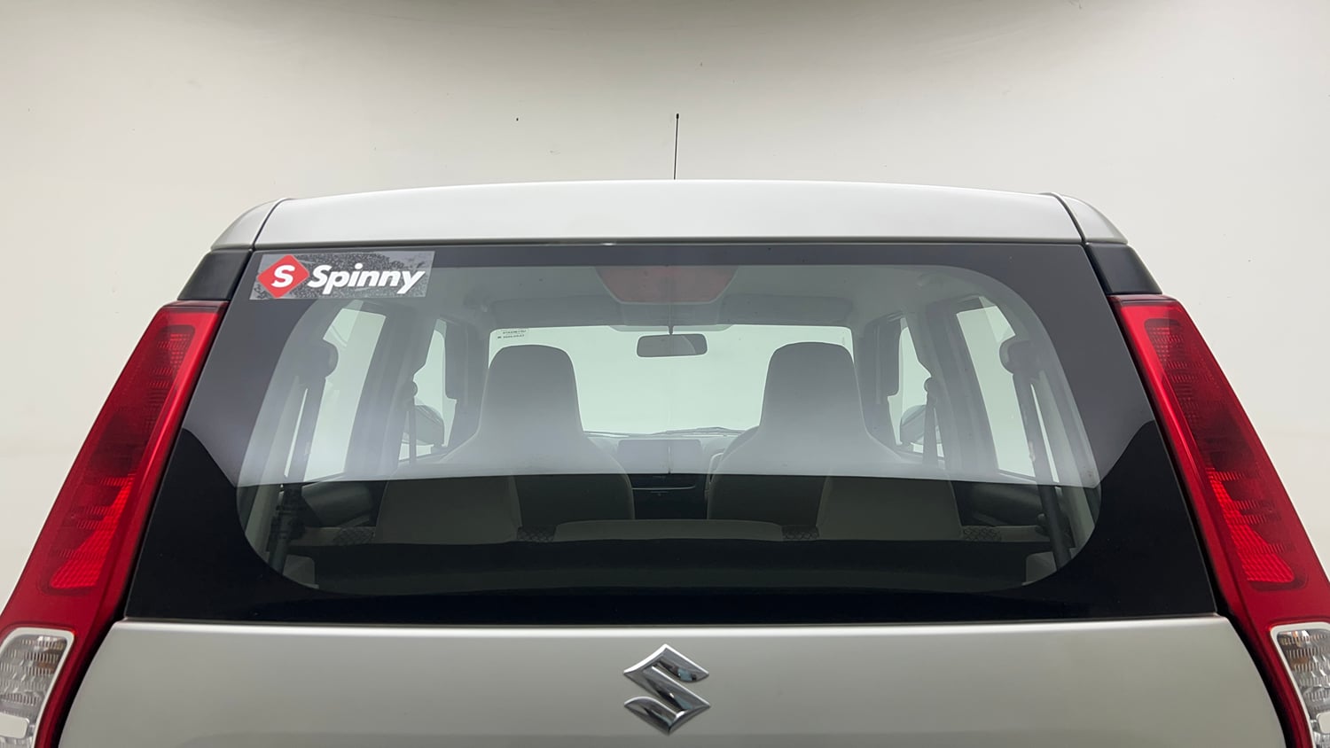 Used 2020 Maruti Suzuki Wagon R 1.0 LXi 1.0 Petrol Manual exterior BACK WINDSHIELD VIEW