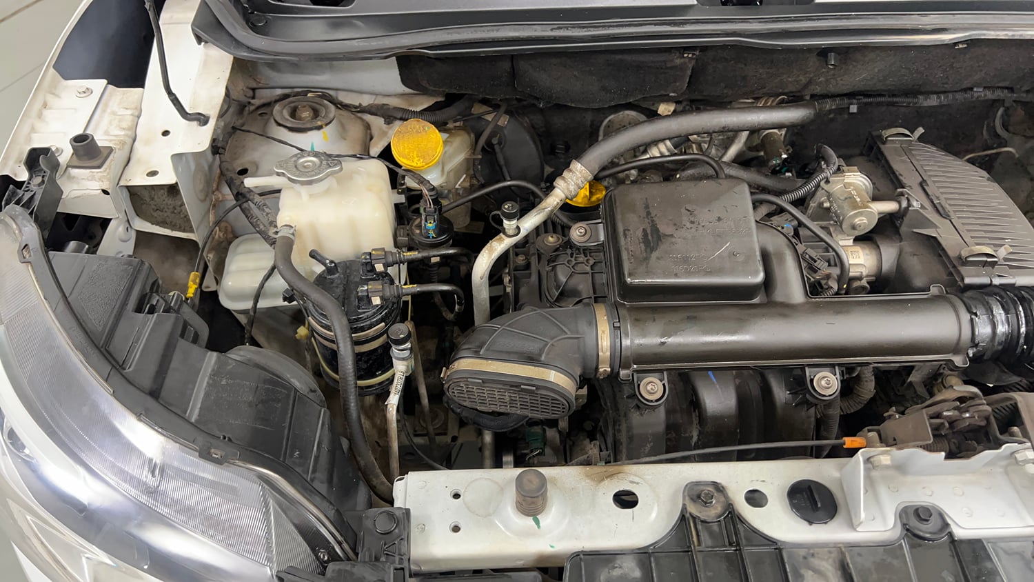 Used 2022 Renault Triber RXT EASY-R AMT Petrol Automatic engine ENGINE RIGHT SIDE VIEW