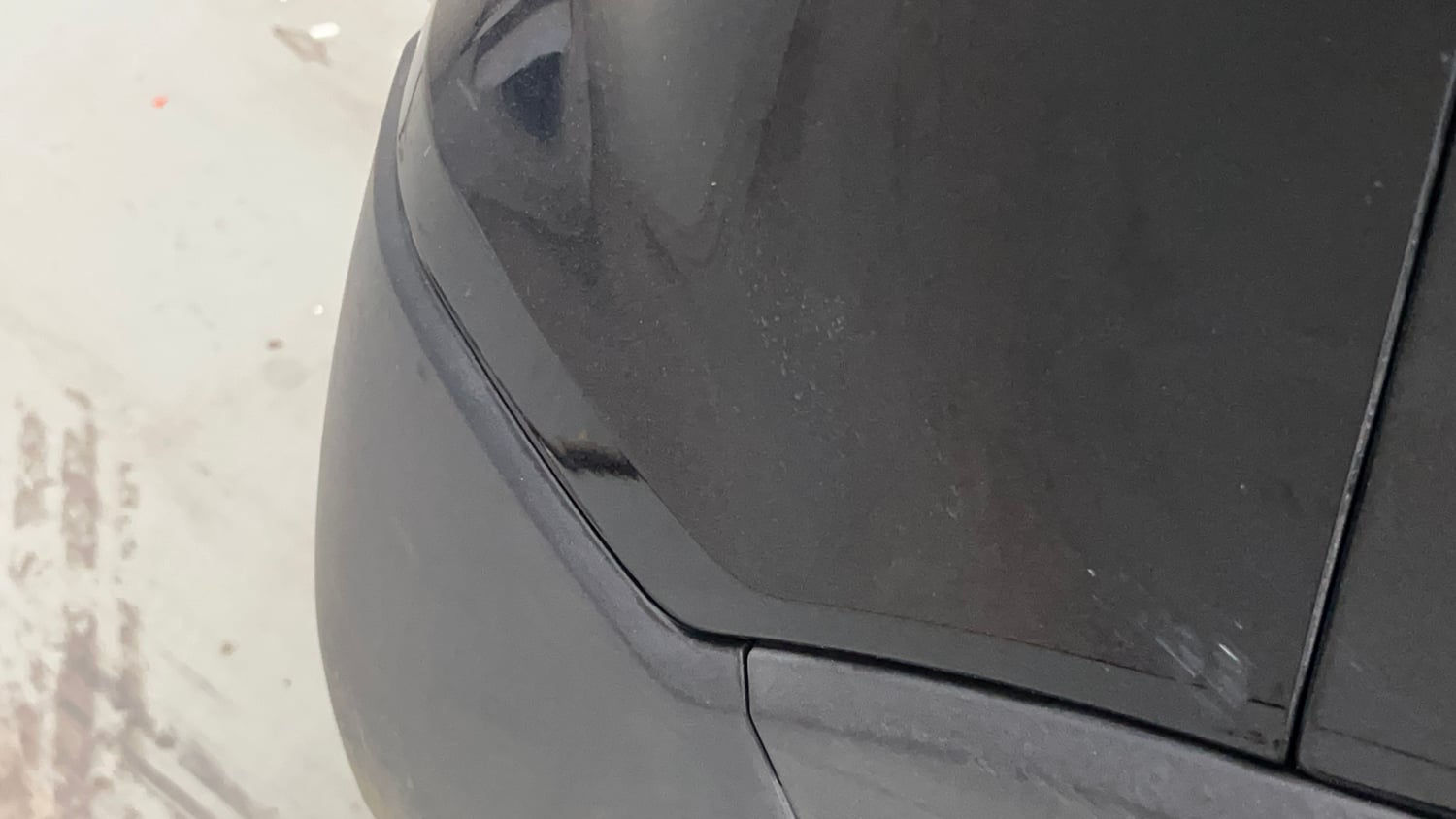 Used 2022 Mahindra XUV 300 W8 (O) 1.2 Petrol Petrol Manual dents MINOR SCRATCH