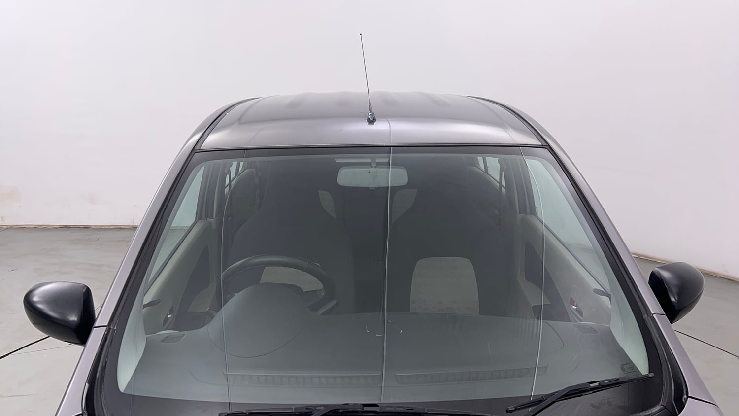 Used 2017 Maruti Suzuki Celerio VXi Petrol Manual exterior FRONT WINDSHIELD VIEW