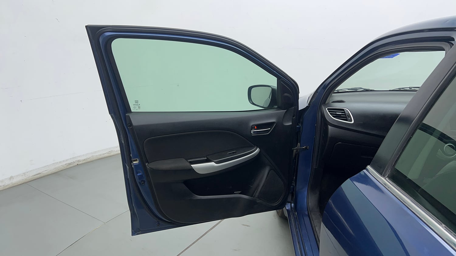 Used 2017 Maruti Suzuki Baleno Alpha 1.2 Petrol Manual interior LEFT FRONT DOOR OPEN VIEW
